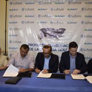 Lufussa firma convenio para la conservación de la tortuga golfina