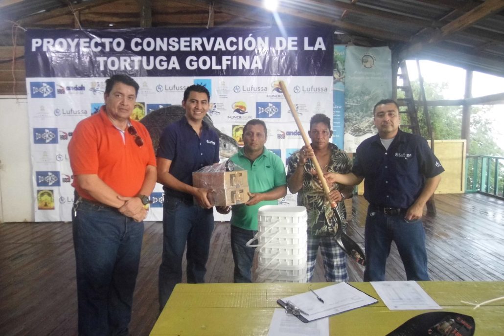Lufussa-apoyando-proyecto-conservacion-tortuga-golfina-2
